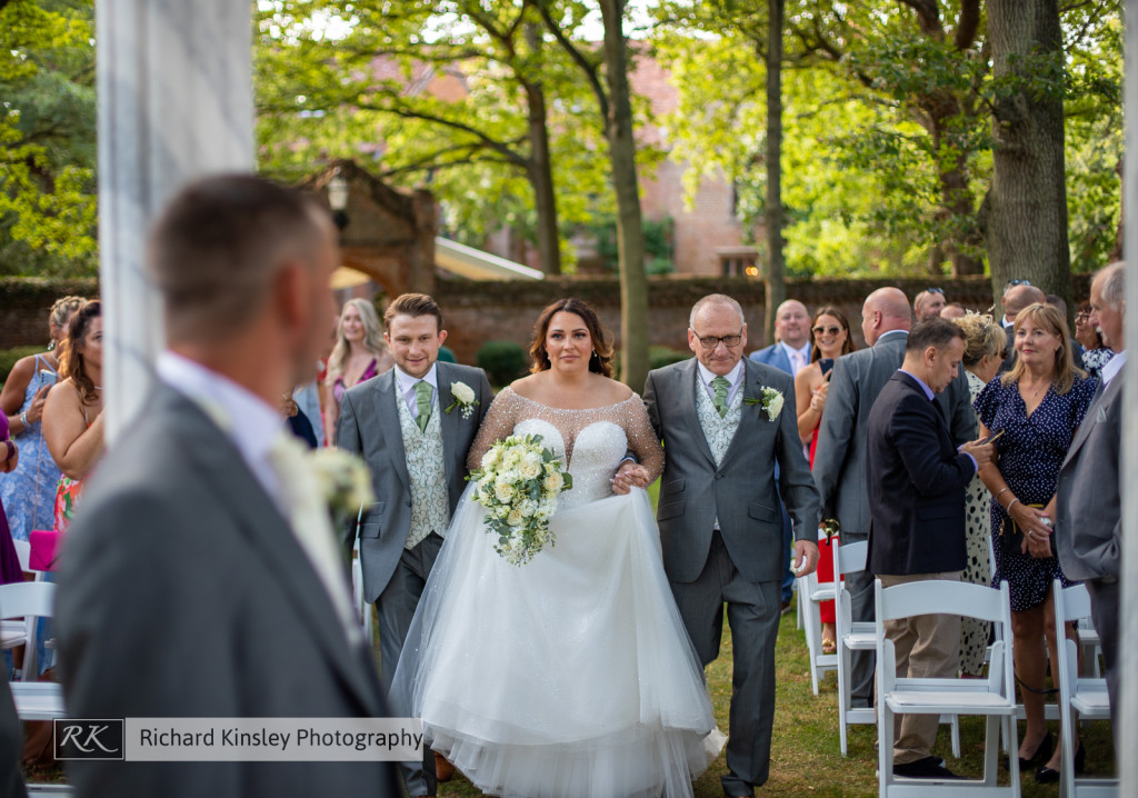 Creeksea Manor house wedding venue